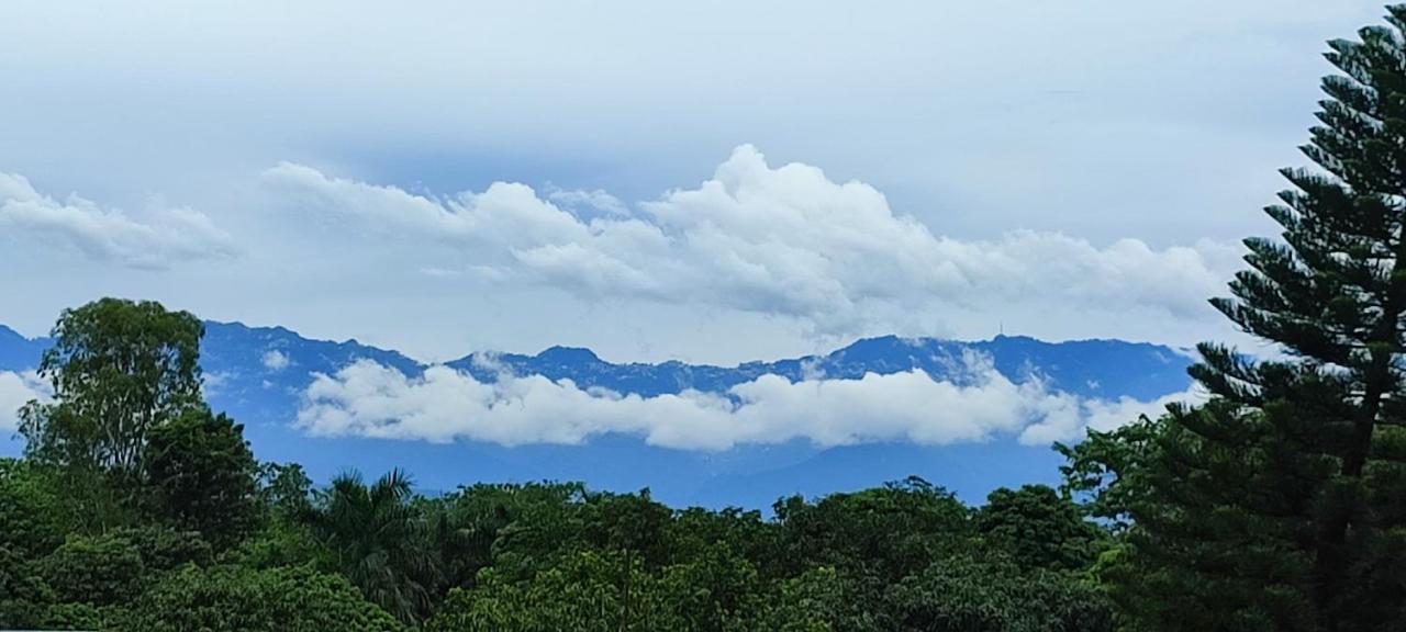Bed and Breakfast The Cocoon Dehradun Exterior foto