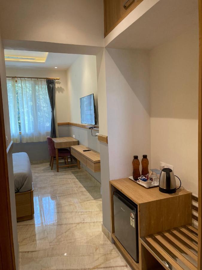 Bed and Breakfast The Cocoon Dehradun Exterior foto